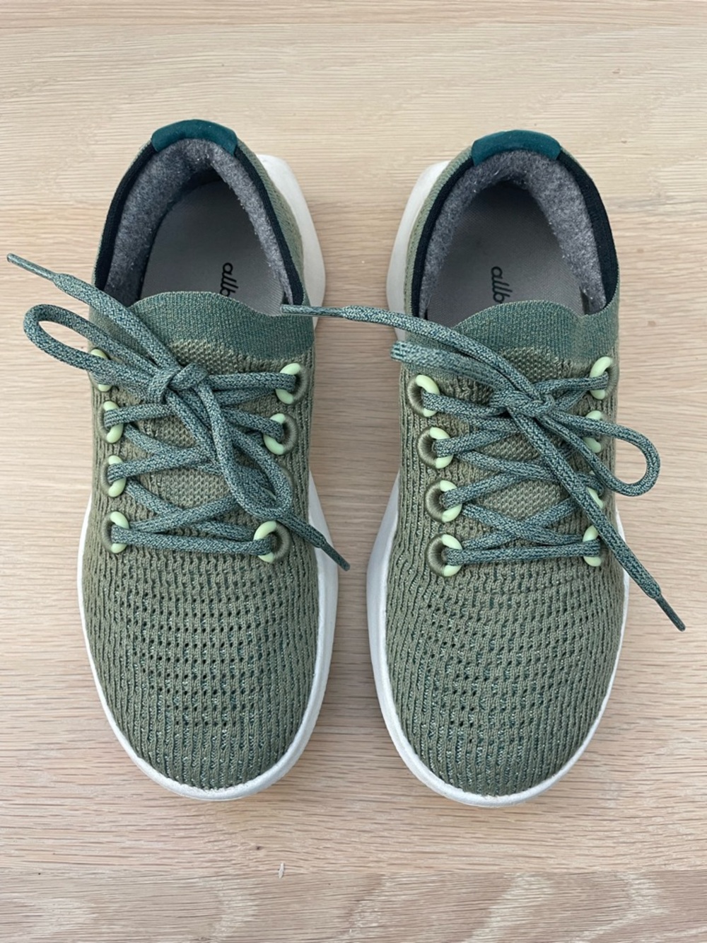 Allbirds Women's Tree Dasher 2 Calm Cargo Sneakers Green 7.5